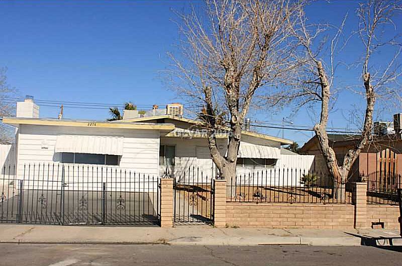1st image of 2278 La Puente St