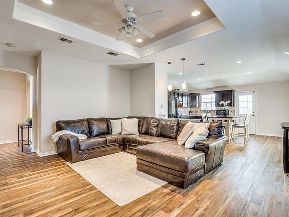 4th image of 3503 Palacios Ave