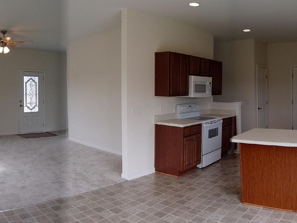 2nd image of 107 Cherrybark Dr