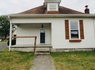 303 W Main St, Alexandria, TN 37012