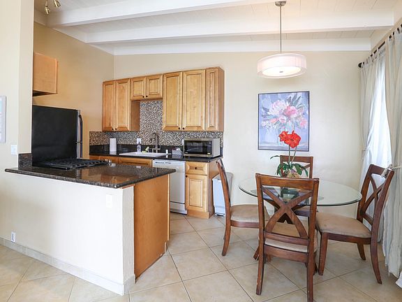 3rd image of 3227 Ocean Front Walk