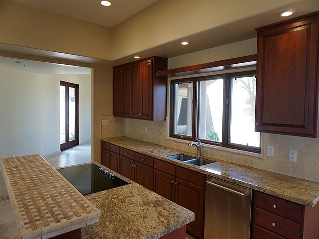 2nd image of 42 Makani Cir