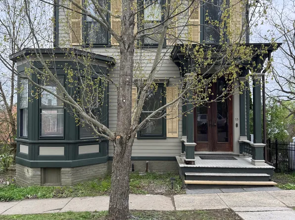 13 S Franklin St, Athens, NY