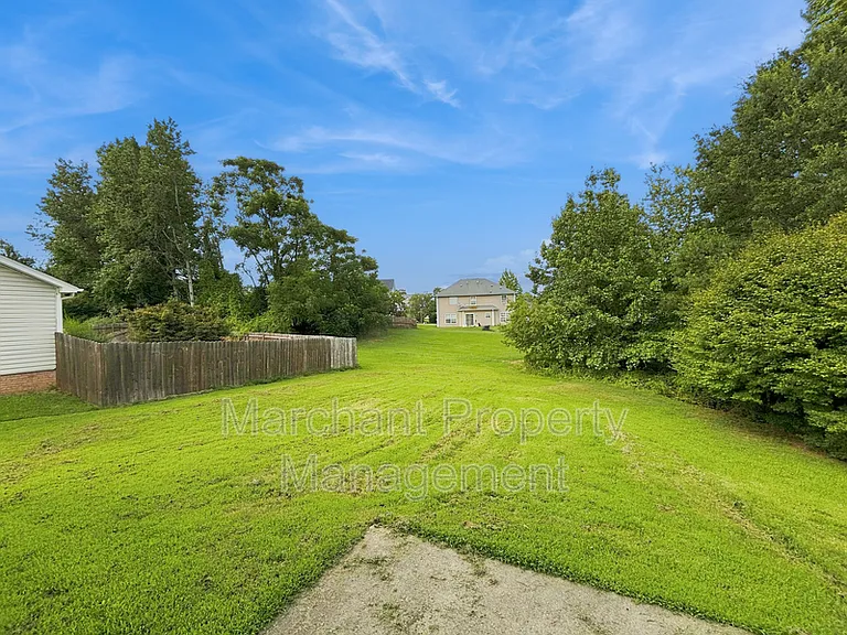 52 Cardinal Creek Dr — Photo 23