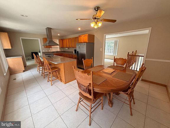 5th image of 8910 Brook Dr