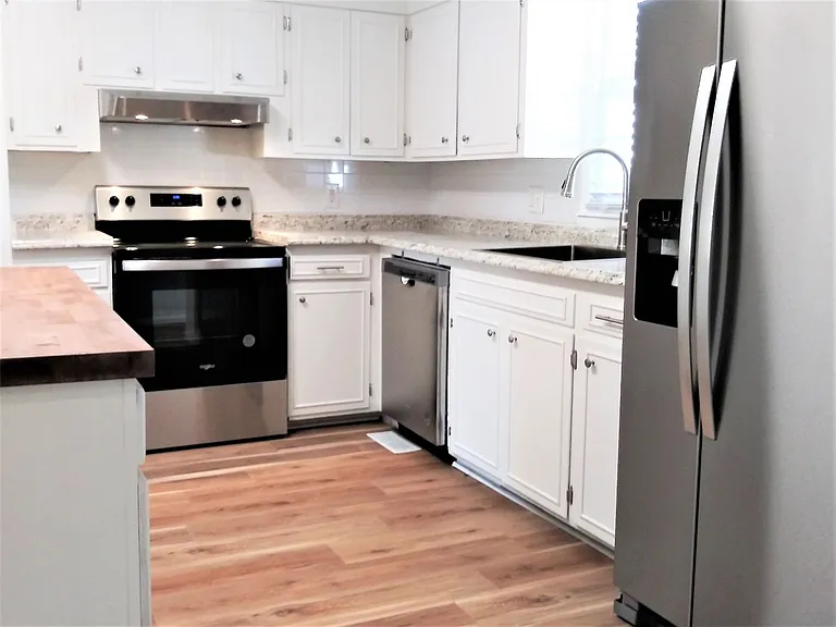 2309 Calray Ave SW — Photo 2