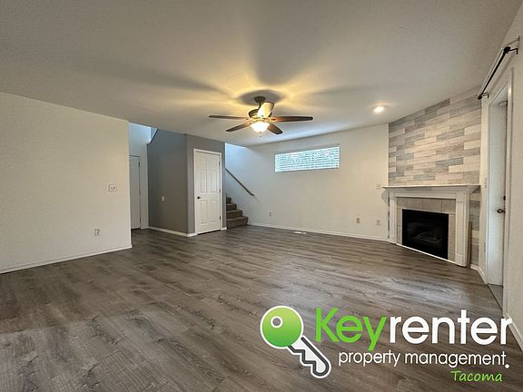 3rd image of 1309 182nd Street Ct E