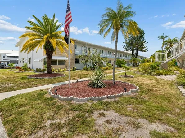 5875 18th St N APT 1, Saint Petersburg, FL 33714