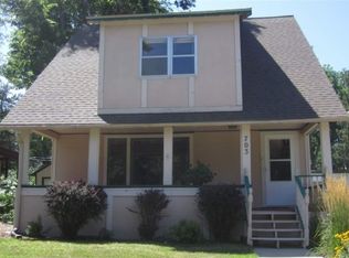 703 S Spring Ave, Sioux Falls, SD 57104