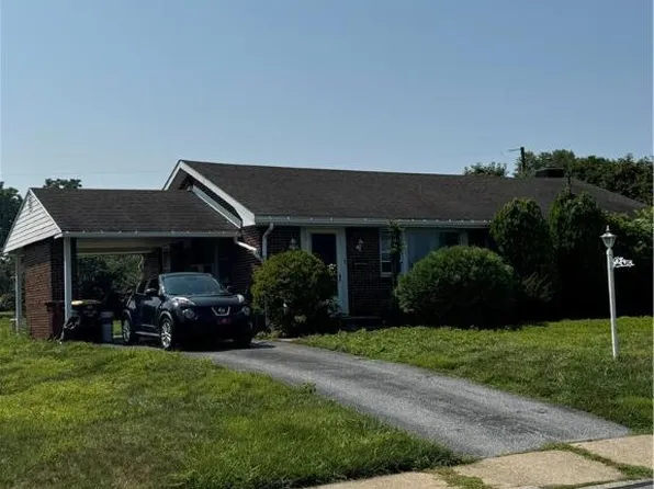 1804 Juniper Dr, Whitehall, PA 18052