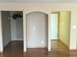 305 W 27th St, Farmington, NM 87401