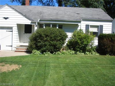 131 Vineyard Rd, Avon Lake, OH, 44012