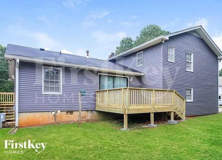 1739 Killian Hill Rd SW — Photo 15