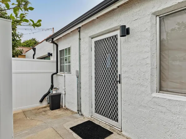 3150 Ivy St, Los Angeles, CA 90034