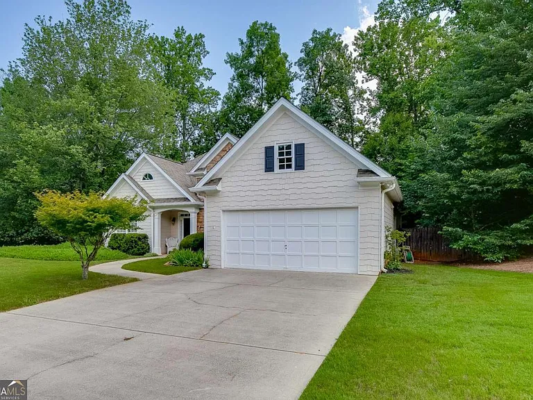 6440 Deep Woods Ct — Photo 3