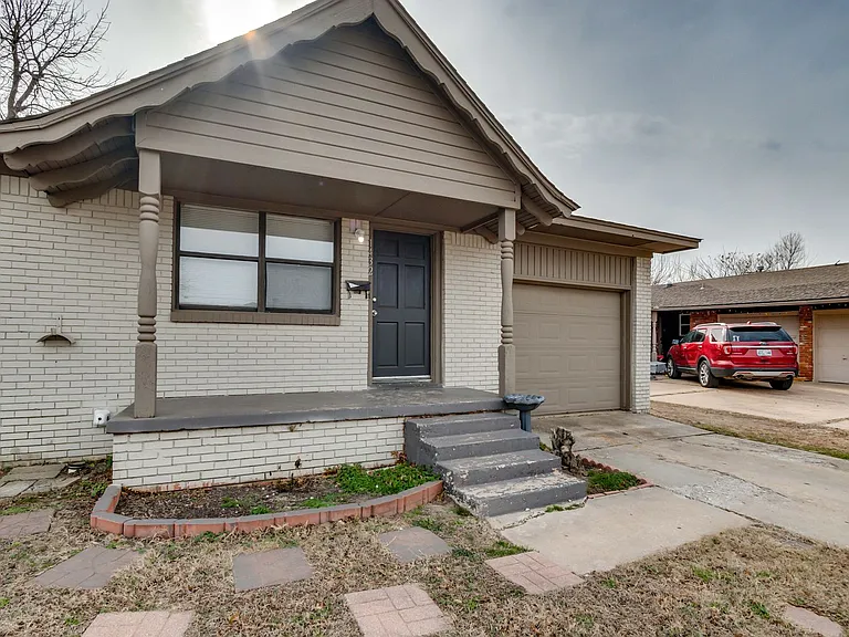 1432 SW 61st Ter — Photo 4