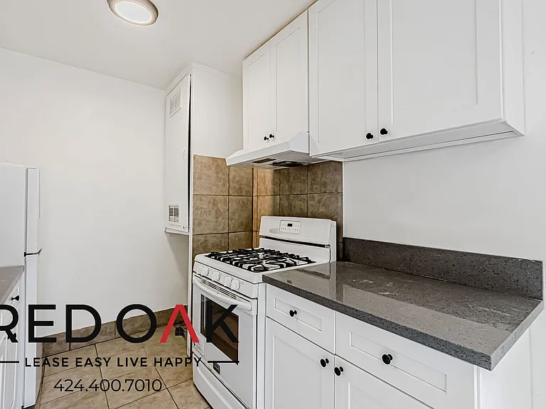 13408 Vermont Ave #13410 — Photo 12