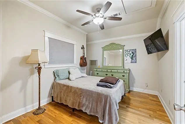 921 Carriage Way — Photo 12