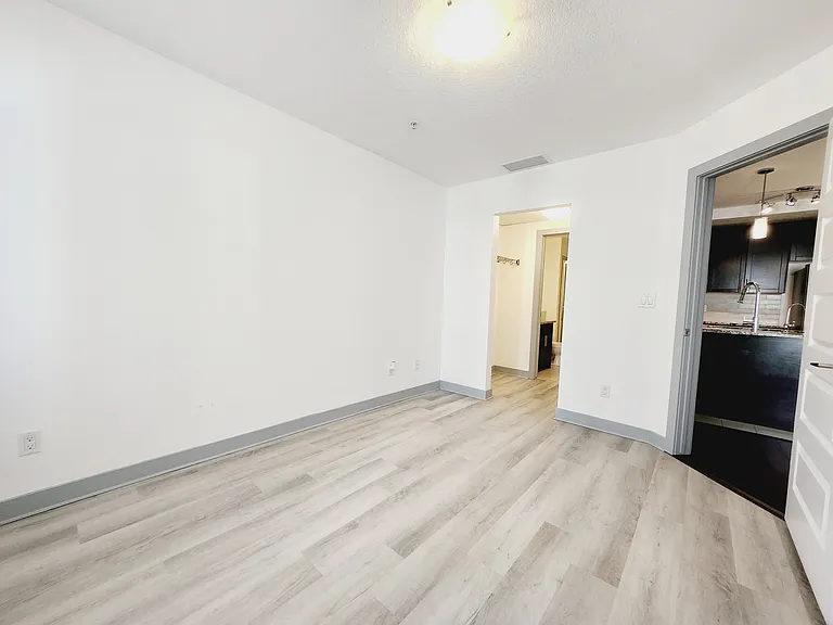 710-5151 Windermere Blvd SW #710 — Photo 11