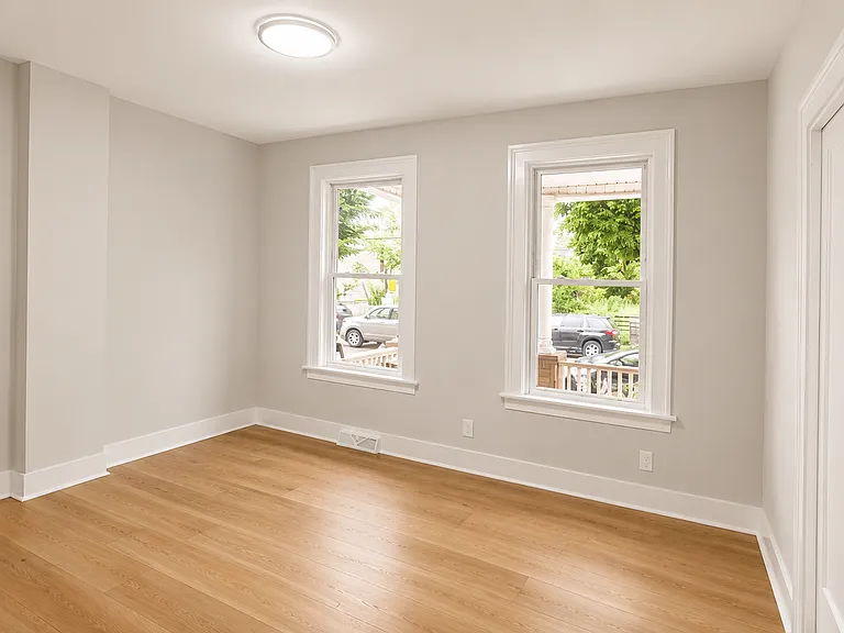 48 Stevens St #1A — Photo 2