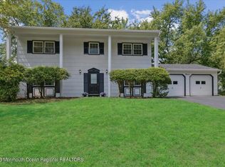 12 Saint Lawrence Way, Marlboro, NJ 07746