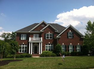 558 Ballymote Ct, Matthews, NC 28104