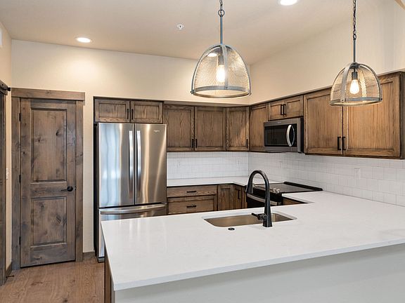 5-web-or-mls-1701 Continental Peaks Cir 5_11182025
