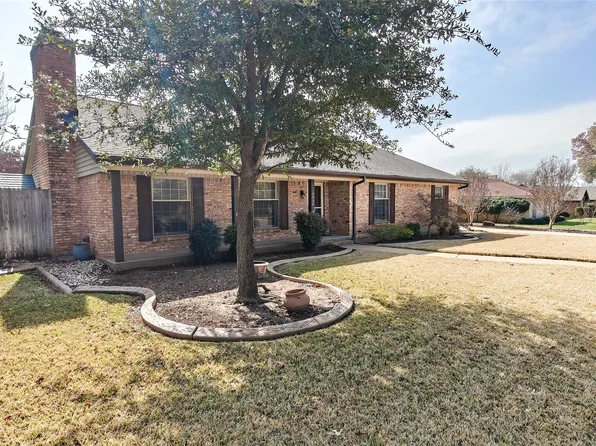 6436 Devonshire Dr, North Richland Hills, TX 76180