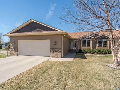 6907 S Witzke Ave, Sioux Falls, SD, 57108