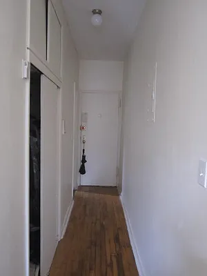 Rented by City Connections Realty | media 8