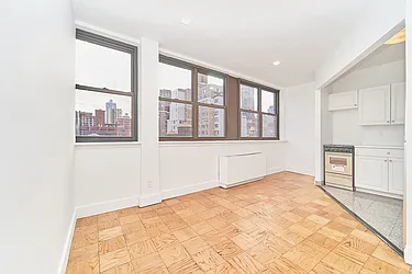Rented by Living New York