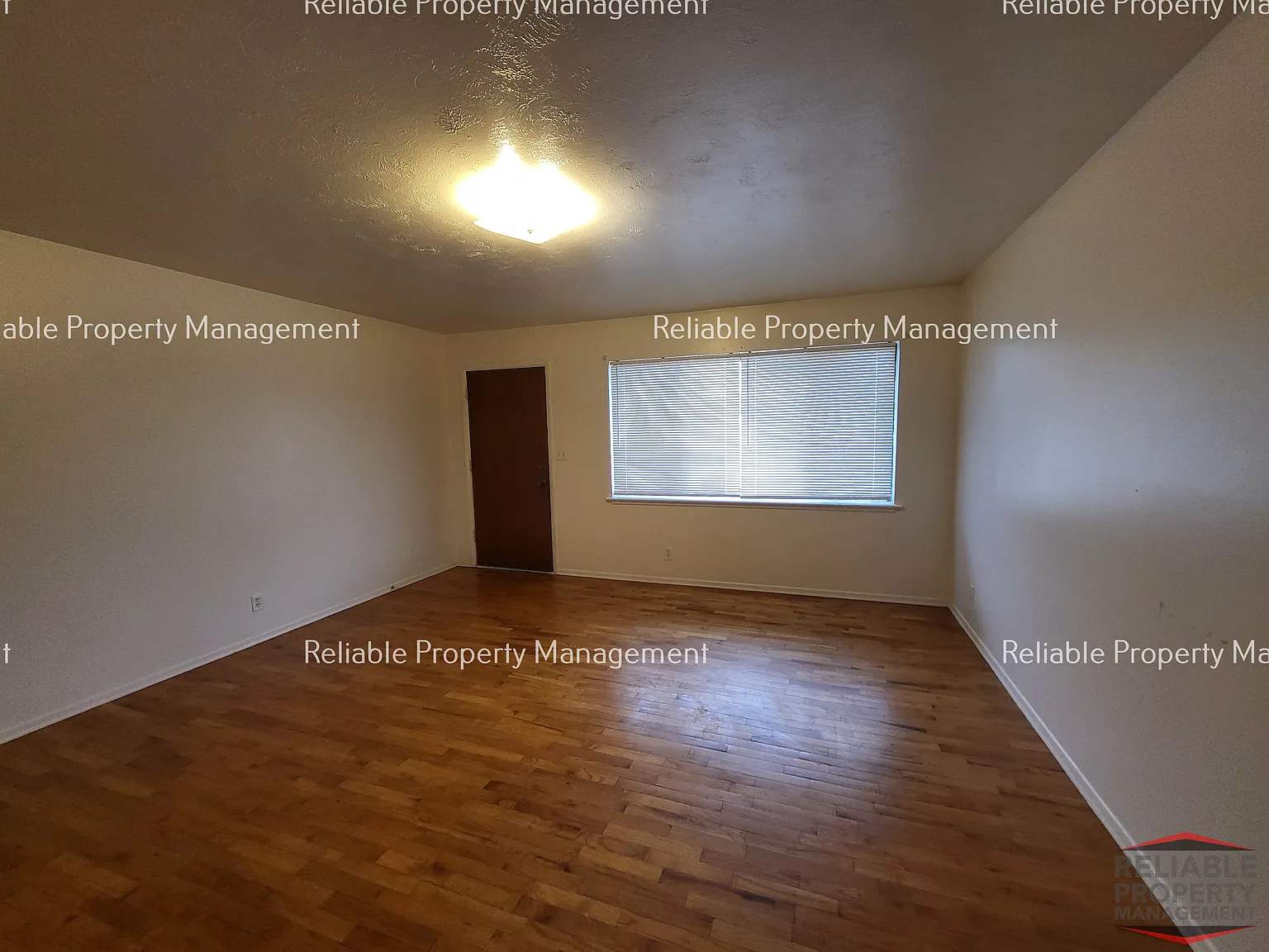 2 bed, $1,000 — Photo 2
