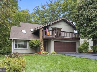 7514 Chancellor Way, Springfield, VA 22153