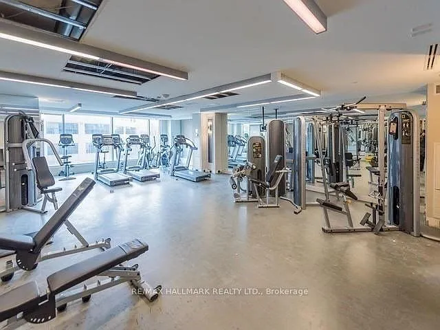 9090 Yonge St #1608 — Photo 10