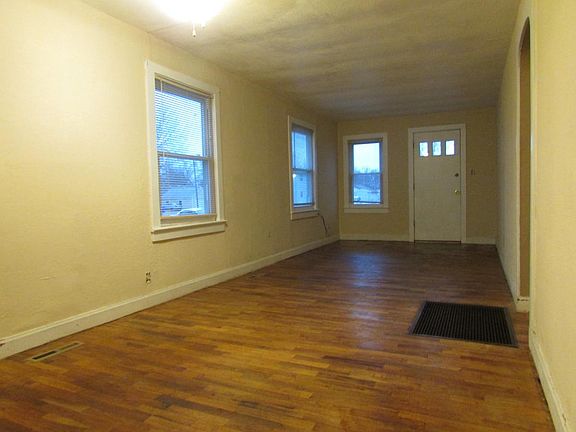 living & dining room