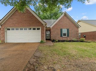 8935 Fulton Ln, Cordova, TN 38016