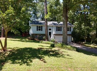 5698 Macedin Dr, Douglasville, GA 30135