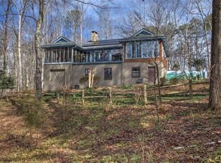 22 Crawford Lake Dr, Rockmart, GA 30153