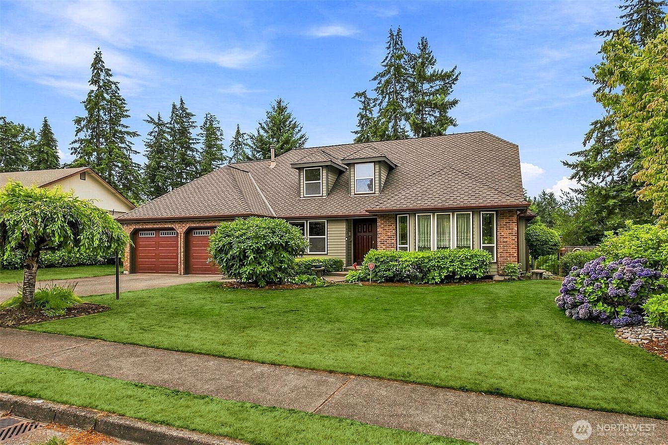 1st image of 3110 31st Avenue SE