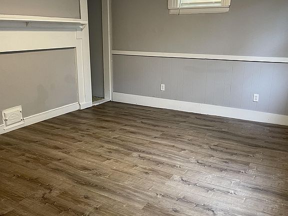 3rd image of 184 High St #1R