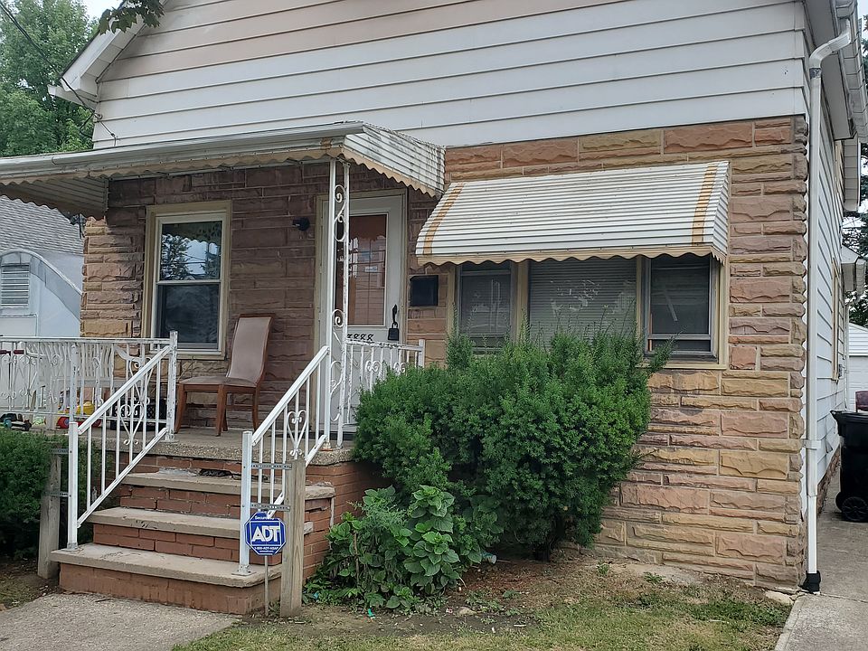 1st image of 3888 E 57th St