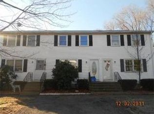20 Lawn St, Attleboro, MA 02703