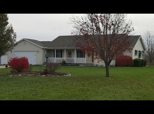 13 Kas Villa Acres, Sullivan, IL 61951