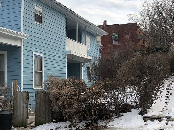 2nd image of 1520 Francis St #1/2