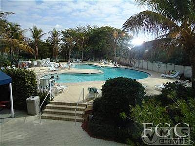 4th image of 6640 Estero Blvd #101