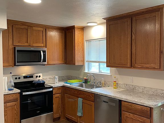 5th image of 3520 Sunnydale Ln