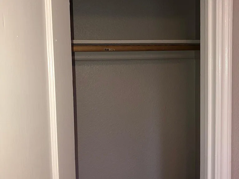 1725 Lansing St — Photo 29