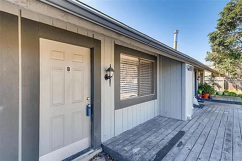 5209 Tahoe Trl #B Photo 1