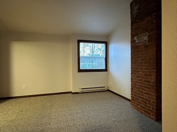 4th image of 1709 NW Glisan St APT 1