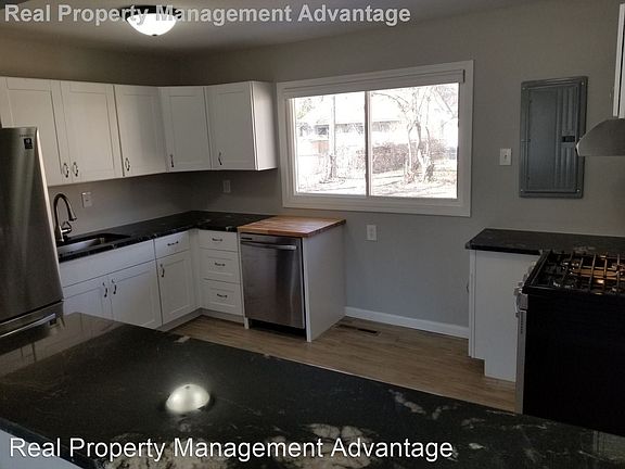 3rd image of 10200 Corning Ave
